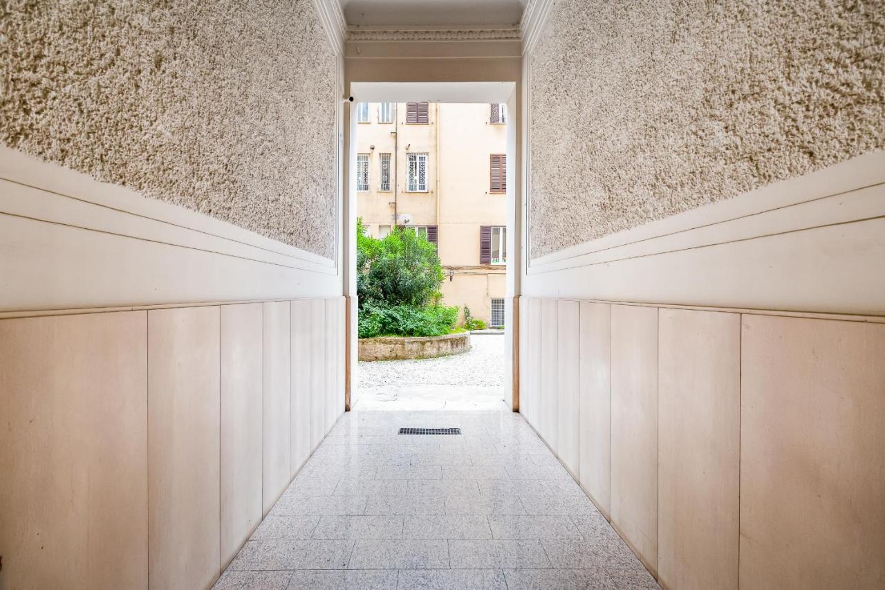 Vatican Germanico 107 โรม ภายนอก รูปภาพ