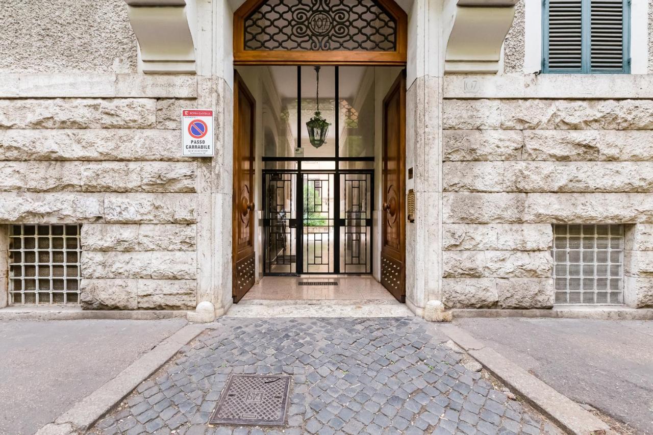 Vatican Germanico 107 โรม ภายนอก รูปภาพ